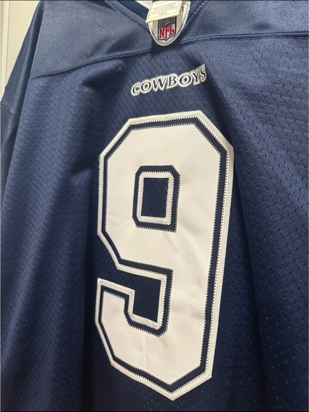 Tony Romo jersey - Picture 3 of 5